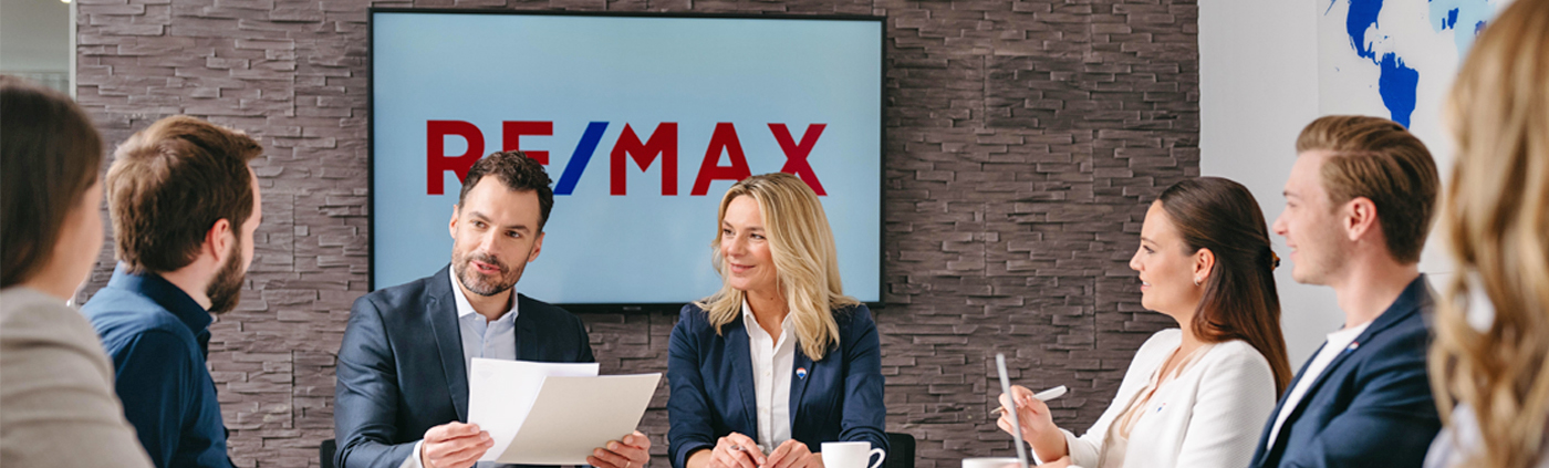 About RE/MAX